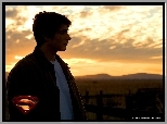 Superman Returns, Brandon Routh, zachód, płot, smutny