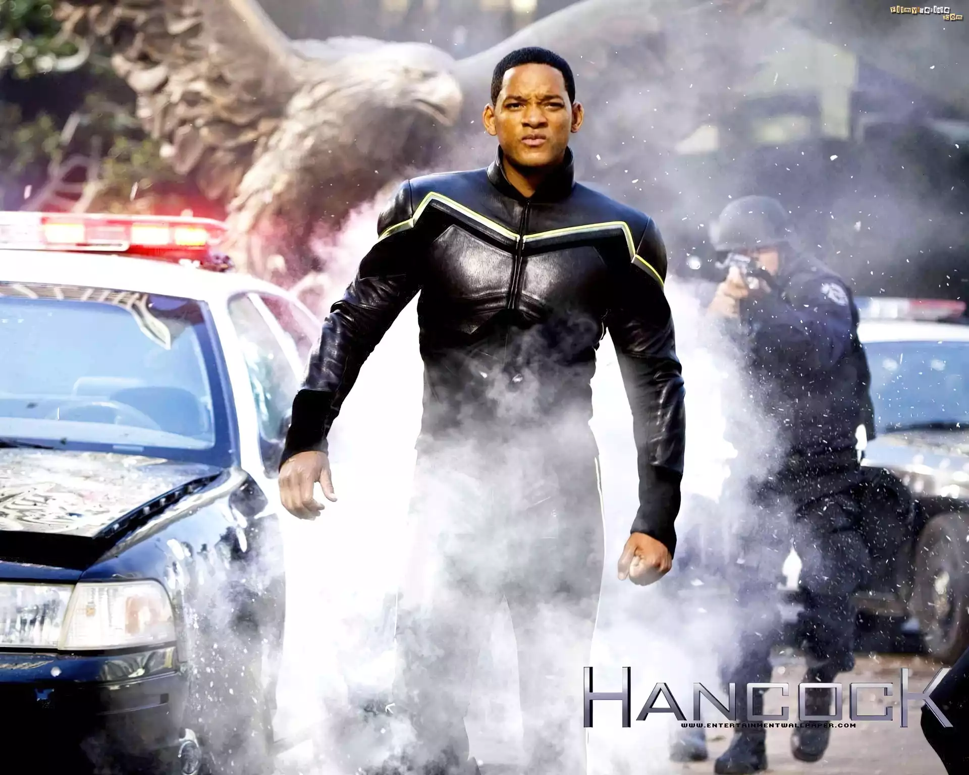 Hancock, Will Smith, dym, radiowóz