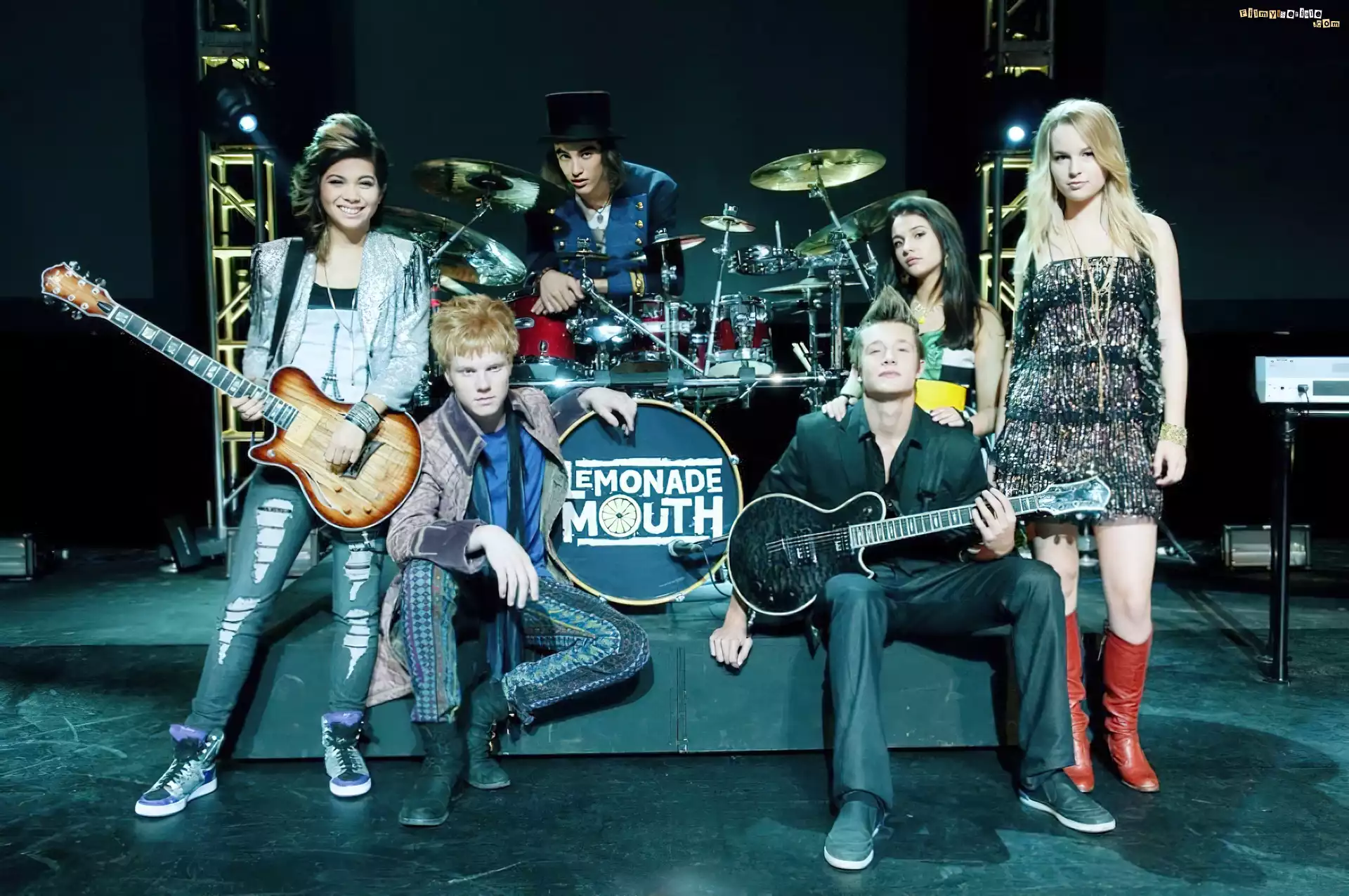 Adam Hicks, Bridgit Mendler, Hayley Kiyoko, Blake Michael, Naomi Scott, Lemonade Mouth